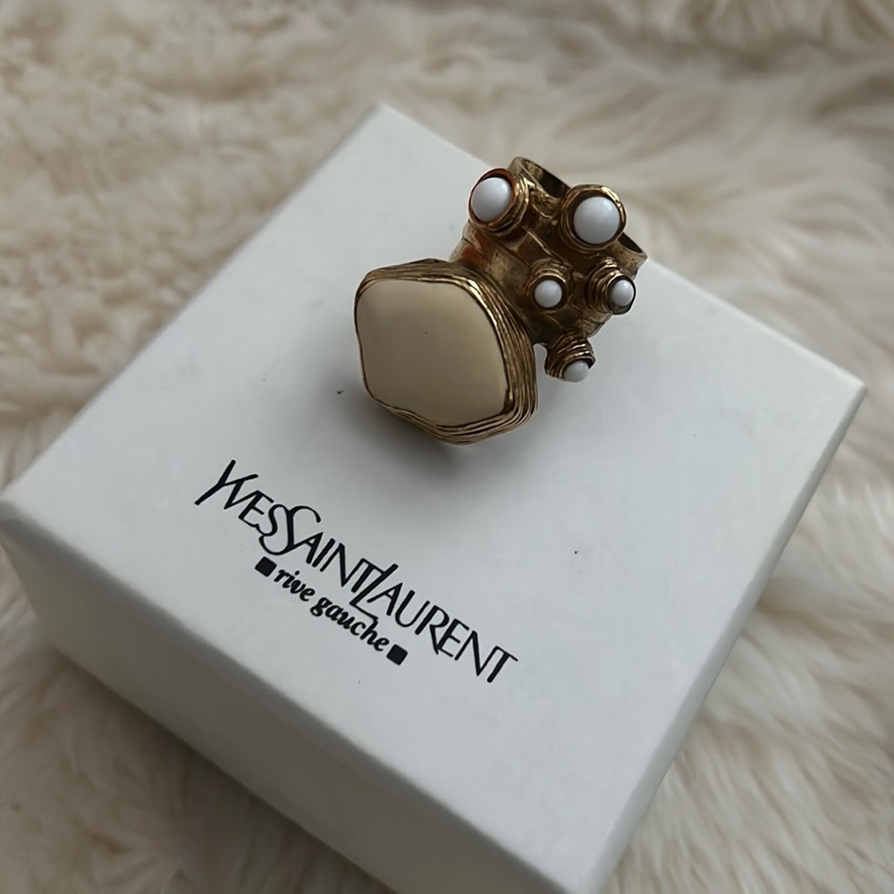 ARTY RING